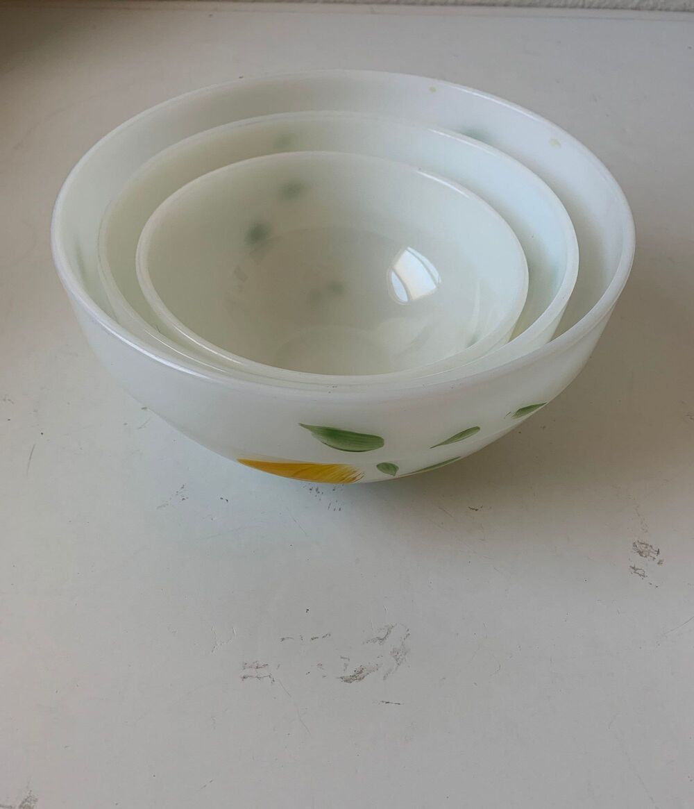 Fire King Milk Glass Mixing/Nesting Bowls Wide Rim Painted Fruit Gay Fad Studios